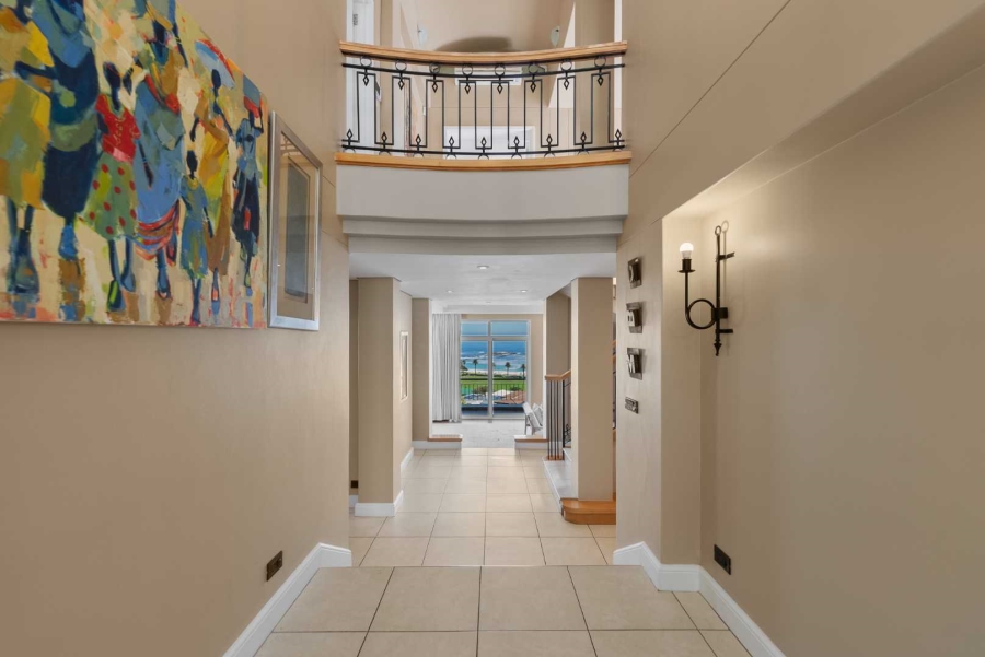 4 Bedroom Property for Sale in Camps Bay Western Cape